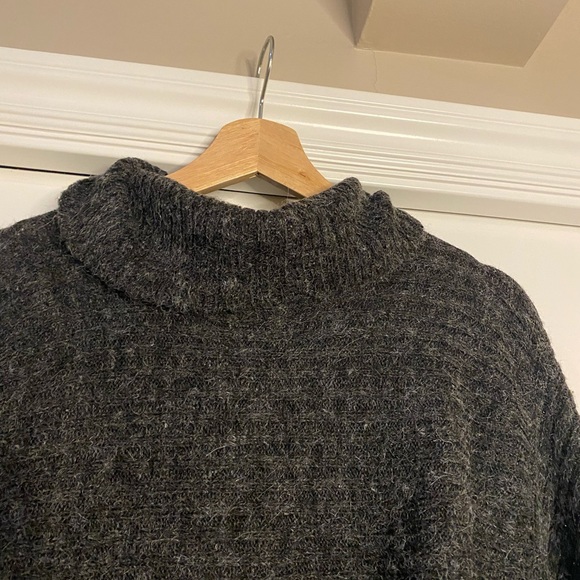 Mock-neck Heather Grey Poncho-like Sweater | M - Picture 6 of 6